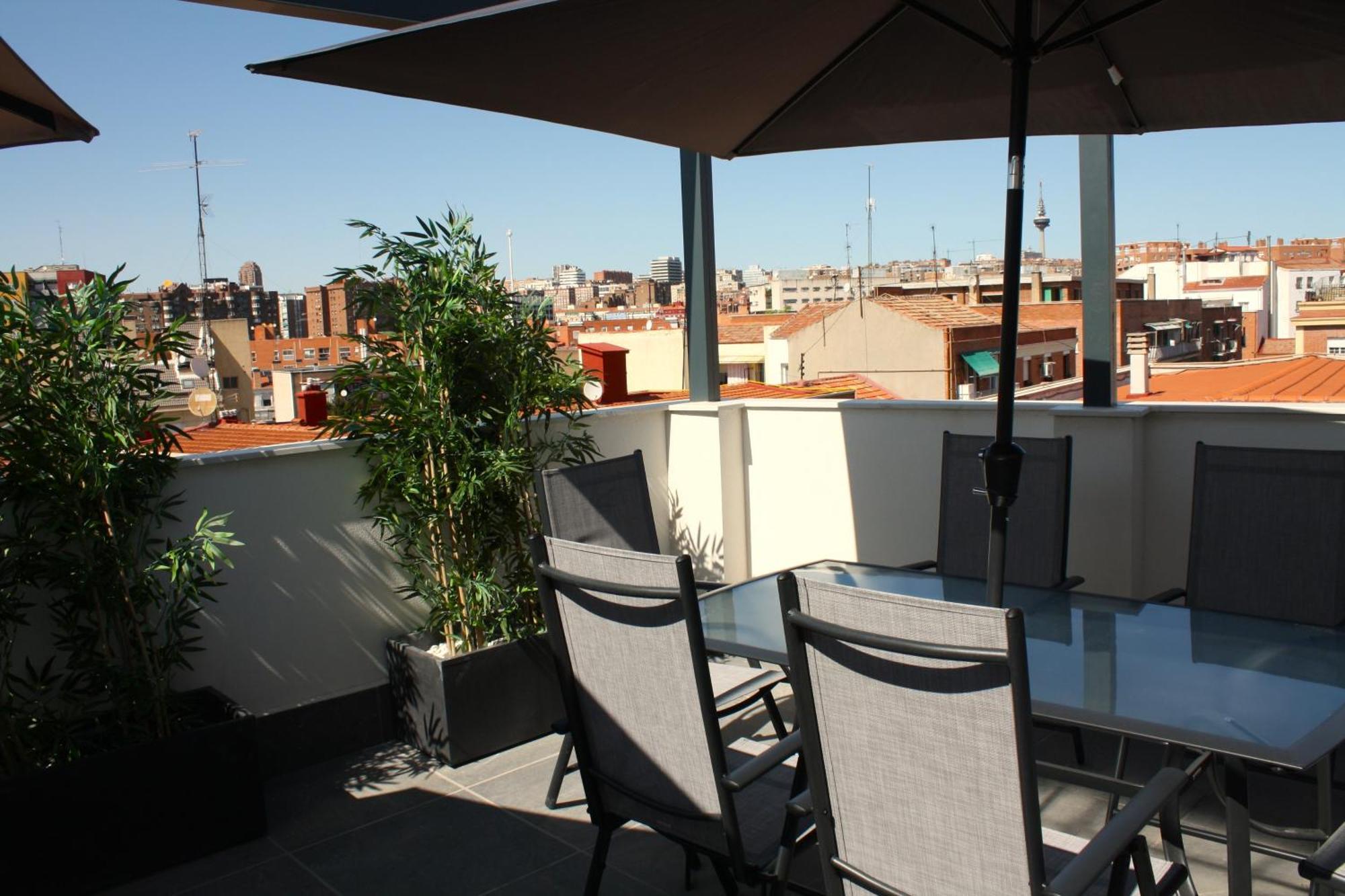 Madrid Urban Suites- Nuevo Apartahotel-7 Apartaments Boutique Full Equiped Kültér fotó